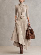 Conjunto Renata de top cuello alto y falda asimétrica de gamuza en color beige