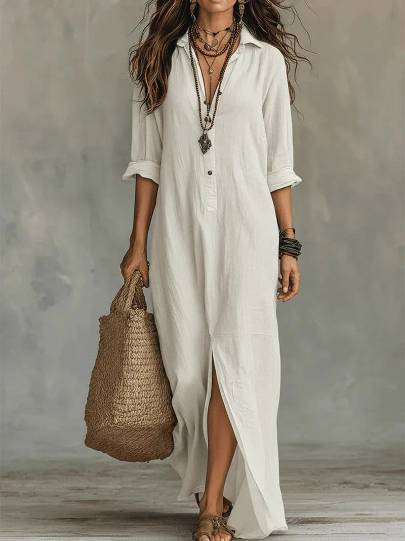 Céline Robe Maxi Noire Volumineuse à Boutons