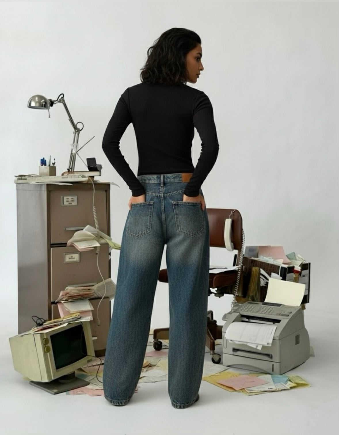 “DARK ACID” ballon fit jeans