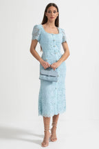Azucena | Vestido Midi de Encaje Azul Cielo