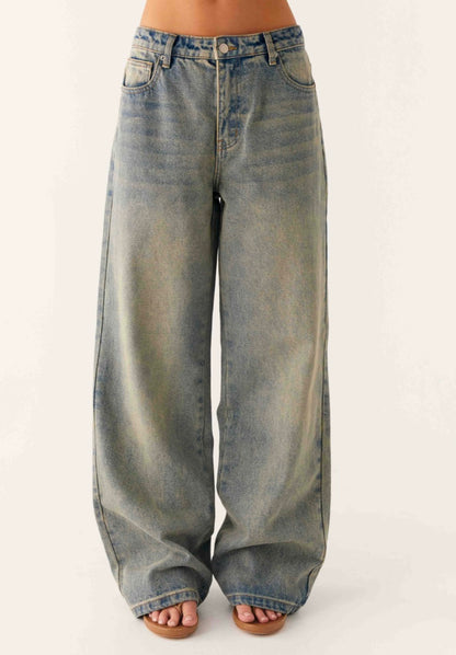 “DIRTY WASHED” wide leg jeans