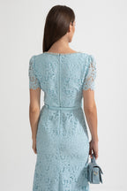 Azucena | Vestido Midi de Encaje Azul Cielo