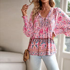Blusa Floral Elegante de Mujer con Corte Fluido