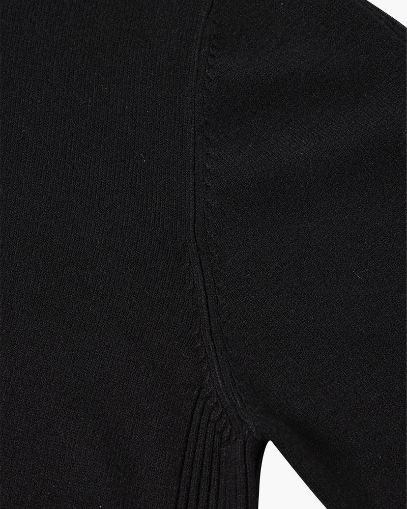 JANGSAN Suéter de lana merino con cuello alto