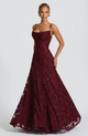 SOFIA | Robe longue élégante en dentelle