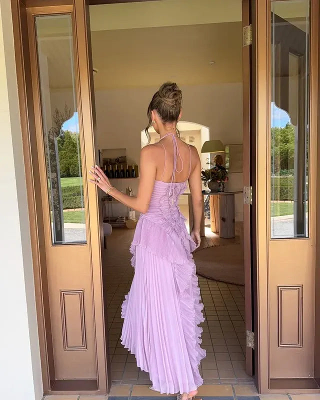Vestido de Invitada de Boda Largo Elegante con Volantes y Cuello Halter