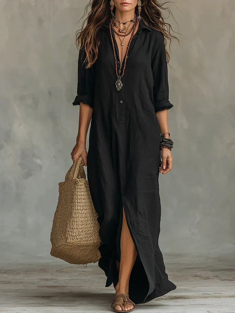 Céline Robe Maxi Noire Volumineuse à Boutons