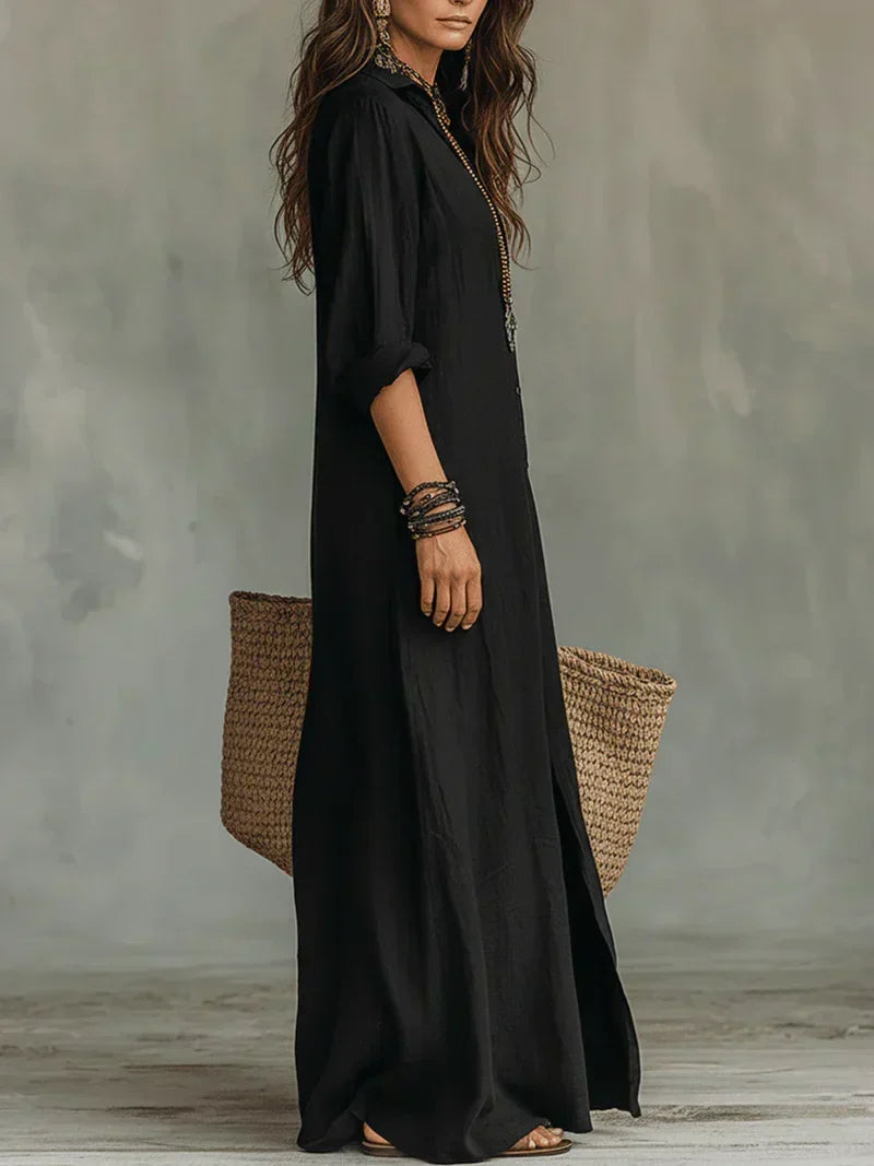 Céline Robe Maxi Noire Volumineuse à Boutons
