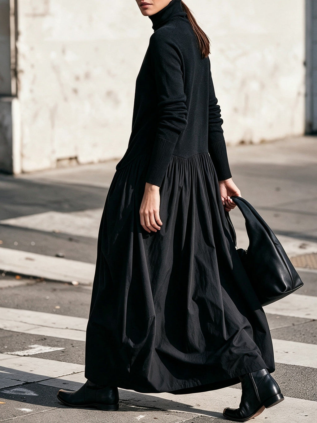 Ilaria | Vestido Maxi Oversize de Cuello Alto con Bolsillos