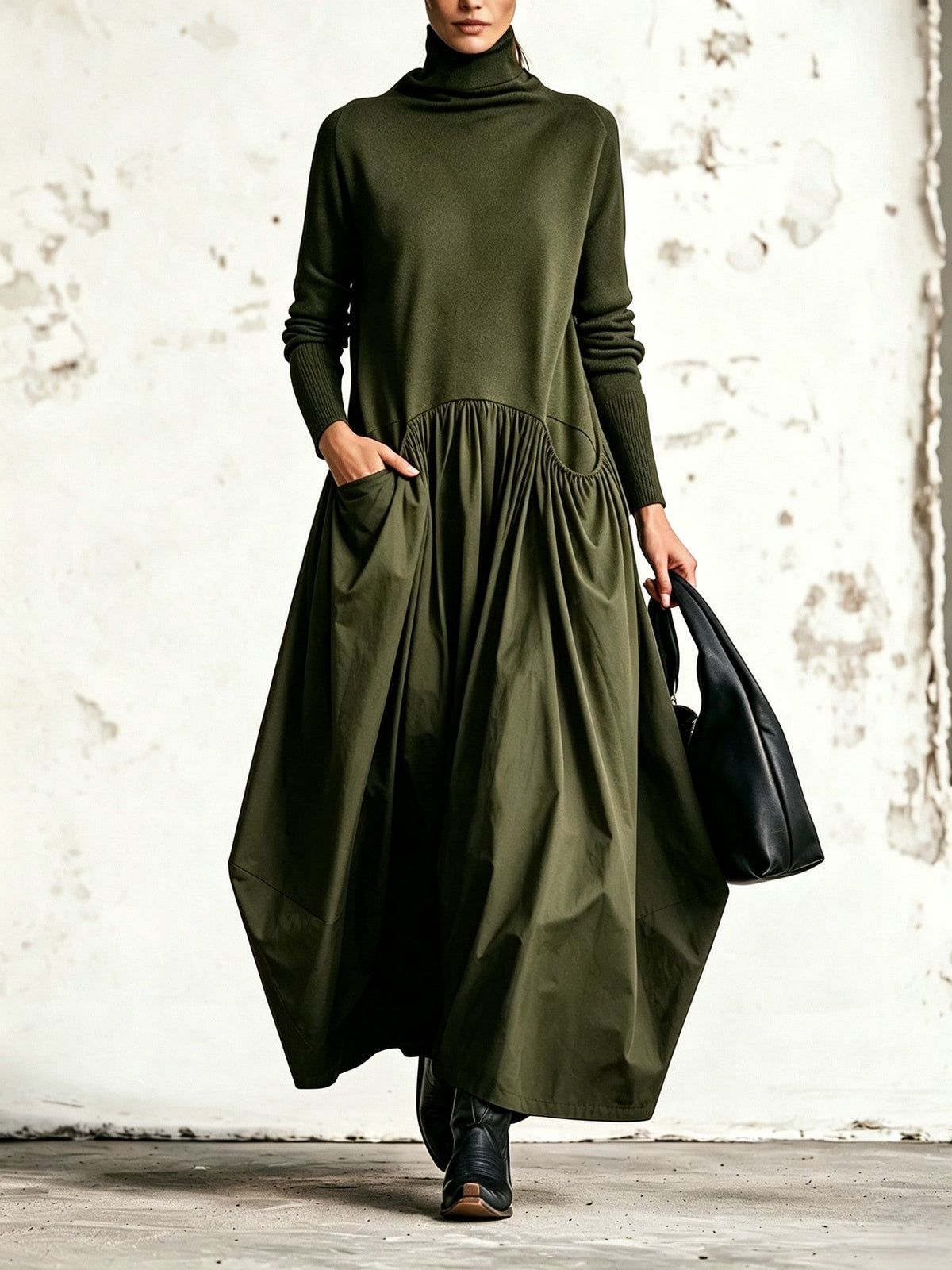 Ilaria | Vestido Maxi Oversize de Cuello Alto con Bolsillos