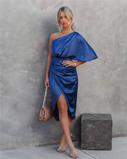 Robe Eugenia™ Élégante et Glamour