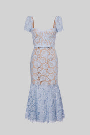 Paulina | Robe en Dentelle Bleue Élégante avec Manches Courtes et Ceinture Assortie